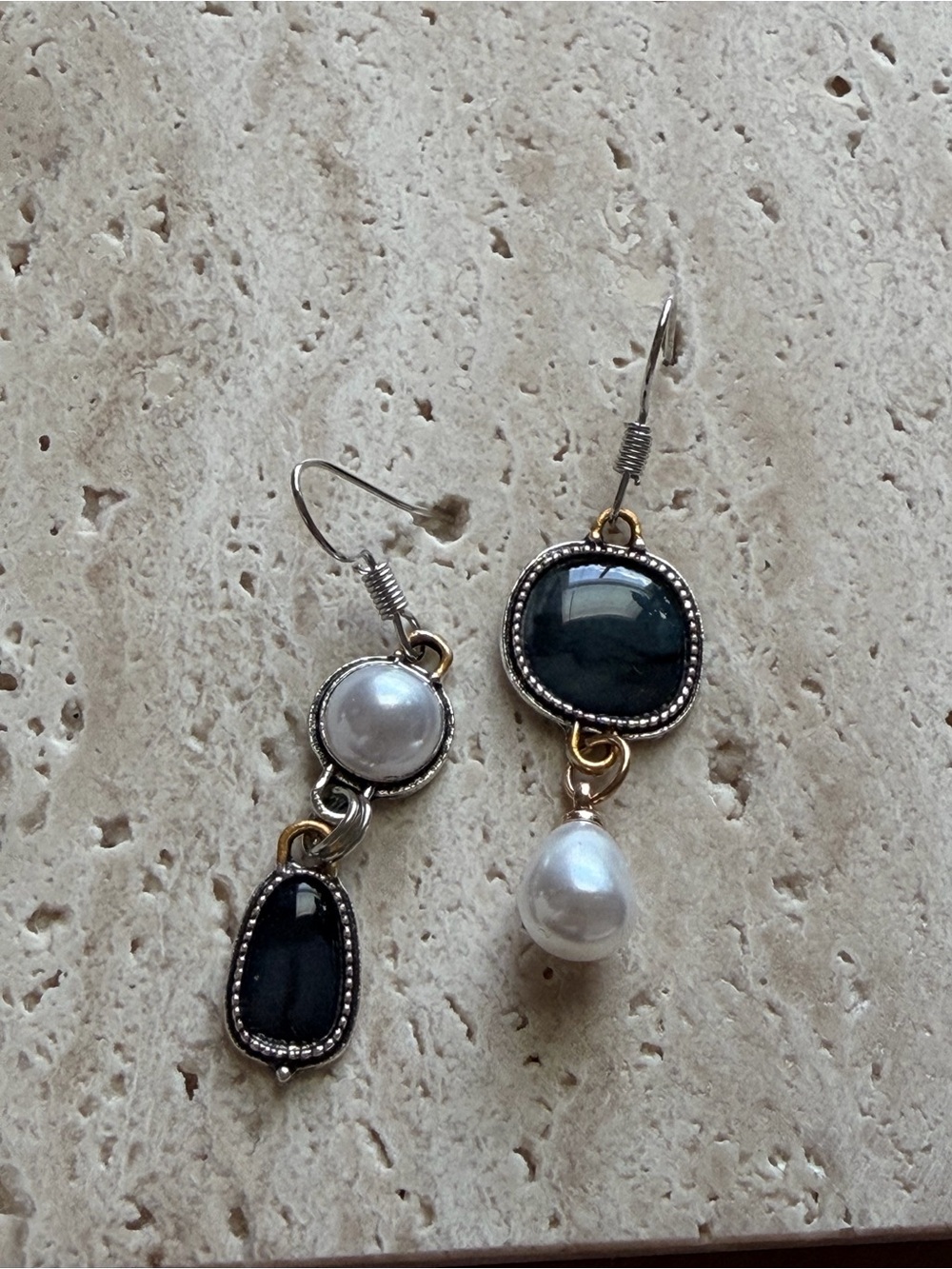 Pearl and Navy Stone Dangle Earrings